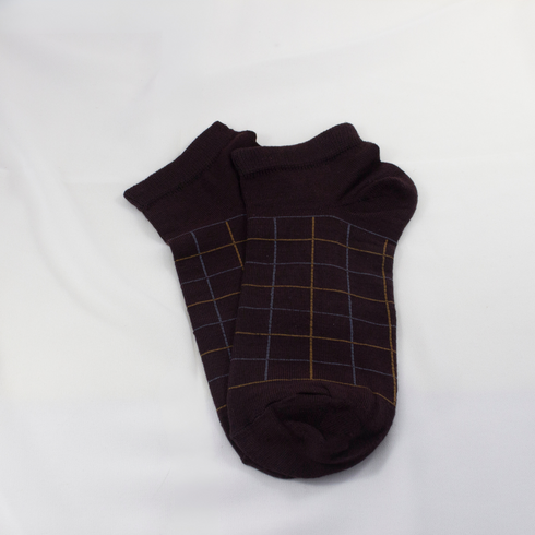 Colored Checked Ankle Socks Maroon