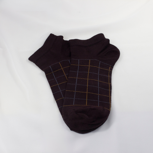 Colored Checked Ankle Socks Maroon
