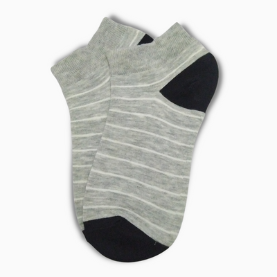 Light Grey Short Ankle Socks With White Stripes