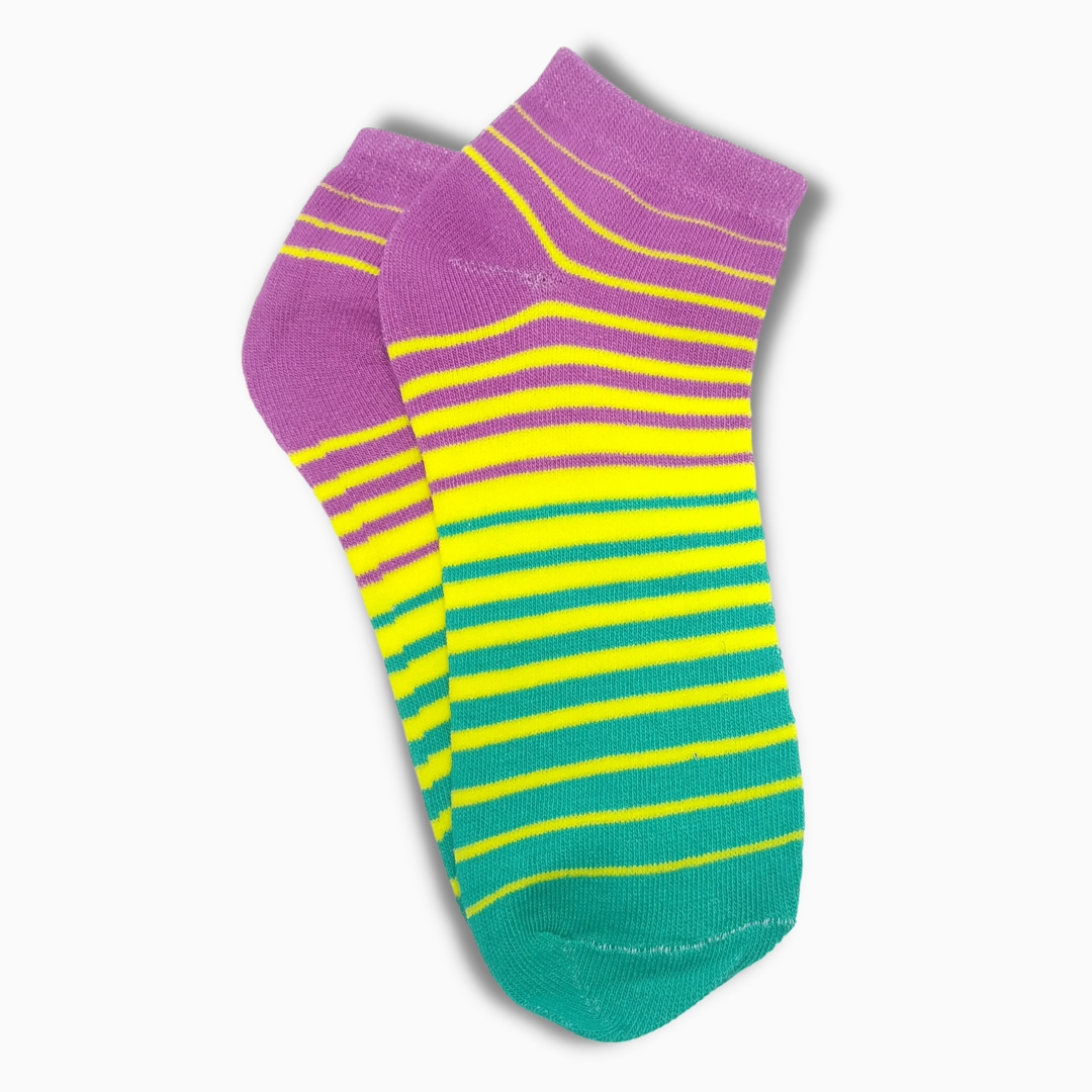 Women's Short Ankle Socks With Green Stripes